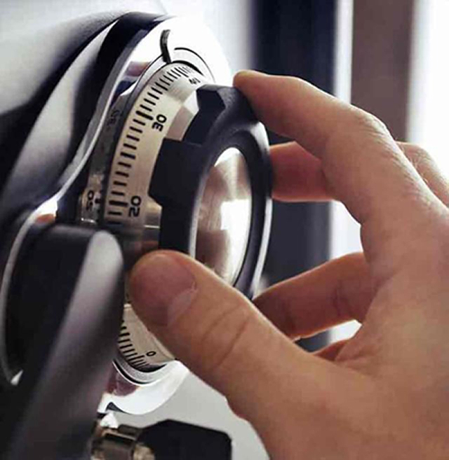 根河开修保险柜锁